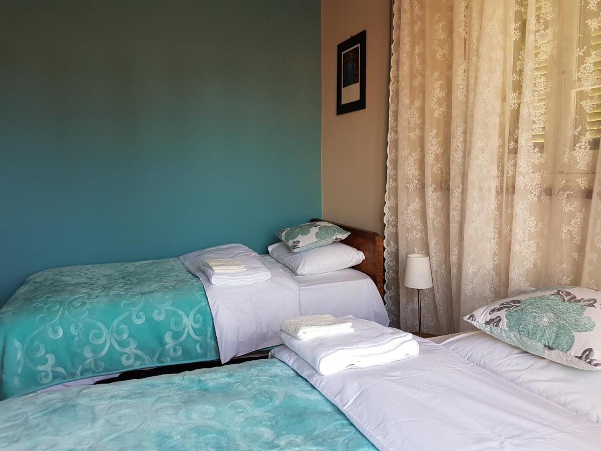 Ines Guest House ニコシア エクステリア 写真
