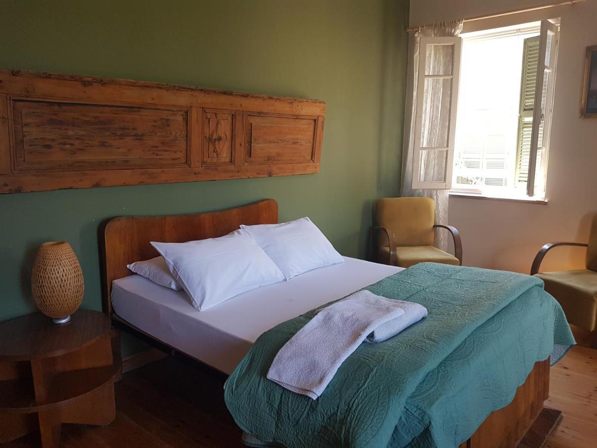 Ines Guest House ニコシア エクステリア 写真