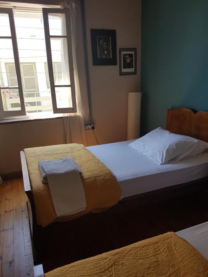 Ines Guest House ニコシア エクステリア 写真