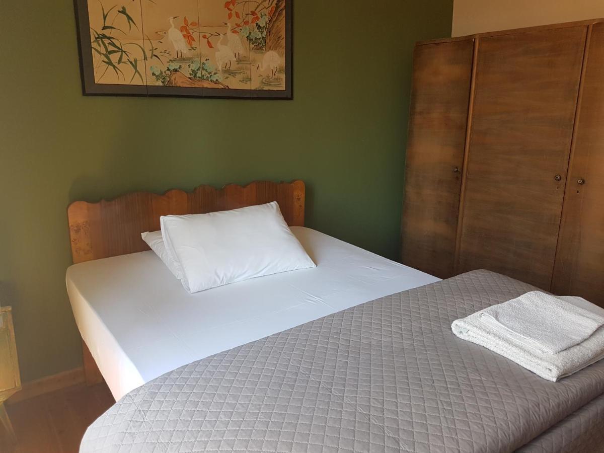 Ines Guest House ニコシア エクステリア 写真