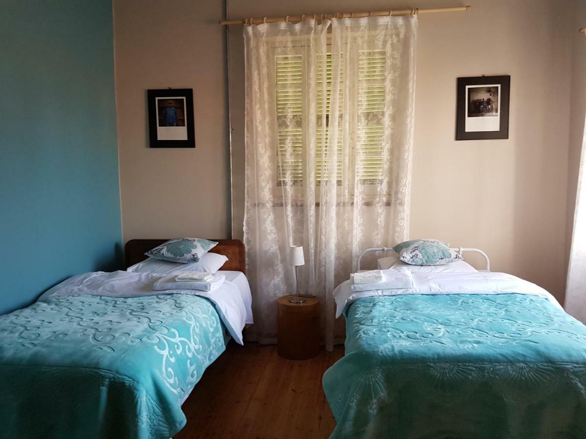 Ines Guest House ニコシア エクステリア 写真